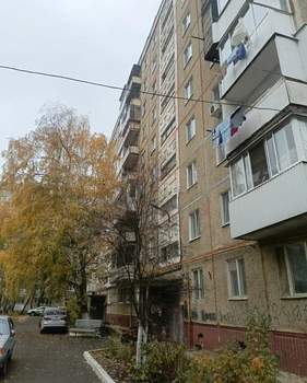 3-к квартира, вторичка, 60м2, 1/9 этаж