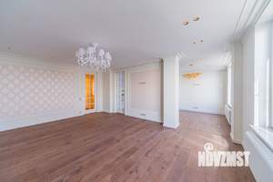 3-к квартира, вторичка, 141м2, 17/19 этаж