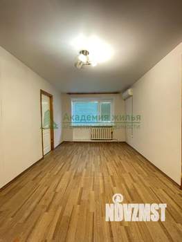 2-к квартира, вторичка, 45м2, 1/5 этаж