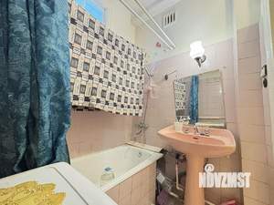 2-к квартира, вторичка, 57м2, 8/8 этаж