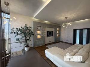 4-к квартира, вторичка, 122м2, 11/13 этаж