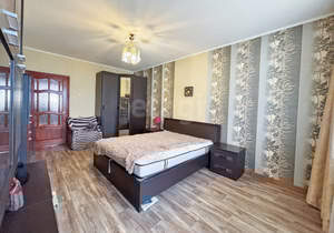 3-к квартира, вторичка, 74м2, 9/12 этаж