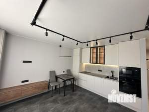 Студия квартира, вторичка, 35м2, 27/27 этаж