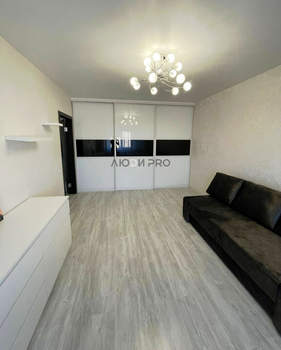 1-к квартира, вторичка, 37м2, 8/10 этаж