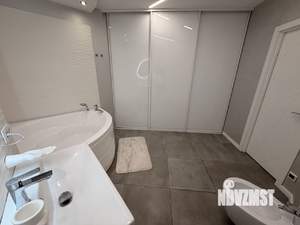 3-к квартира, вторичка, 120м2, 7/18 этаж