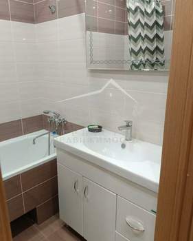 2-к квартира, вторичка, 62м2, 4/15 этаж