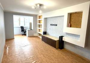 2-к квартира, вторичка, 59м2, 8/10 этаж