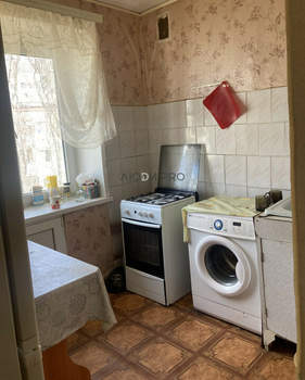 3-к квартира, вторичка, 52м2, 5/5 этаж