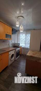 3-к квартира, вторичка, 60м2, 1/9 этаж