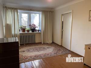 2-к квартира, вторичка, 44м2, 1/6 этаж