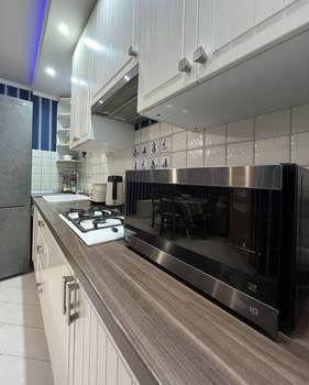 3-к квартира, вторичка, 74м2, 4/10 этаж