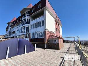 4-к квартира, вторичка, 105м2, 3/3 этаж