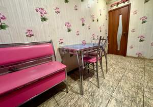 3-к квартира, вторичка, 60м2, 2/10 этаж