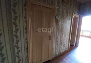 2-к квартира, вторичка, 62м2, 1/4 этаж