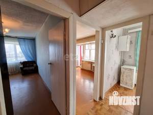 2-к квартира, вторичка, 47м2, 8/9 этаж
