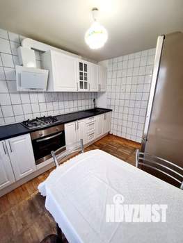 3-к квартира, вторичка, 63м2, 3/10 этаж