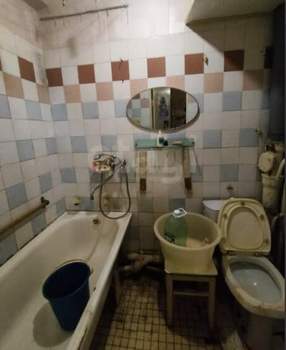 2-к квартира, вторичка, 45м2, 1/5 этаж