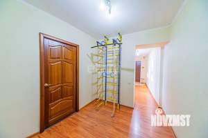 4-к квартира, вторичка, 75м2, 1/10 этаж