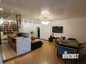 3-к квартира, вторичка, 127м2, 8/12 этаж