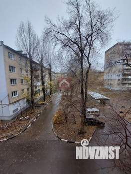 2-к квартира, вторичка, 42м2, 3/5 этаж