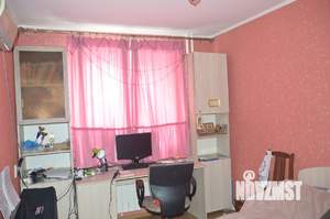 3-к квартира, вторичка, 64м2, 8/10 этаж