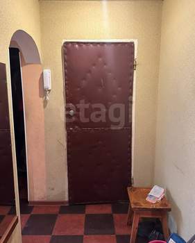 3-к квартира, вторичка, 64м2, 1/10 этаж