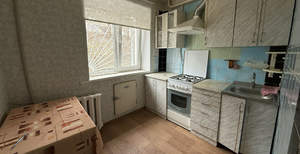 4-к квартира, вторичка, 61м2, 1/5 этаж