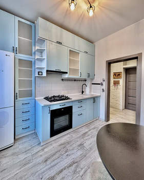 3-к квартира, вторичка, 57м2, 3/3 этаж