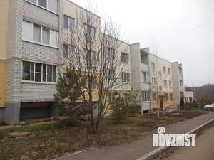 2-к квартира, вторичка, 60м2, 1/3 этаж