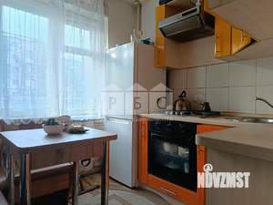 3-к квартира, вторичка, 58м2, 2/5 этаж