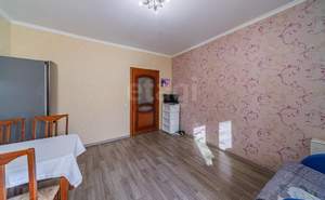 2-к квартира, вторичка, 63м2, 3/10 этаж