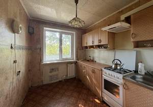 3-к квартира, вторичка, 59м2, 2/2 этаж