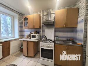 2-к квартира, вторичка, 46м2, 1/9 этаж