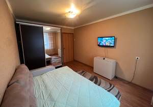 3-к квартира, вторичка, 57м2, 1/9 этаж