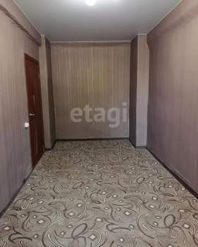 3-к квартира, вторичка, 74м2, 1/3 этаж