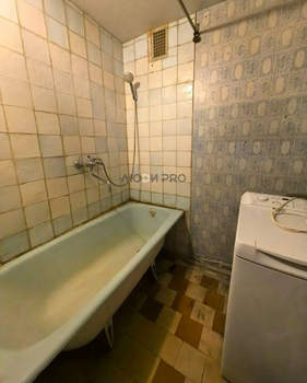 2-к квартира, вторичка, 50м2, 5/5 этаж