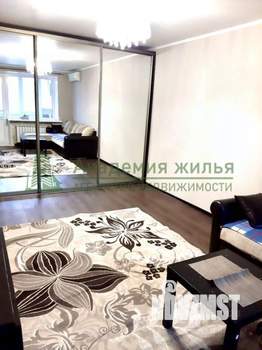 2-к квартира, вторичка, 42м2, 5/5 этаж