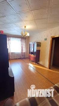 2-к квартира, вторичка, 42м2, 1/5 этаж