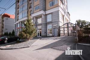 3-к квартира, вторичка, 104м2, 3/8 этаж