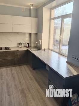 4-к квартира, вторичка, 166м2, 3/5 этаж