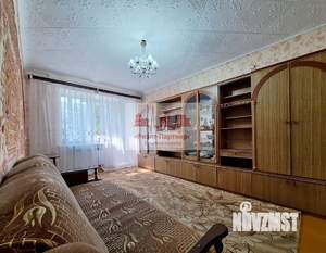 2-к квартира, вторичка, 44м2, 3/5 этаж