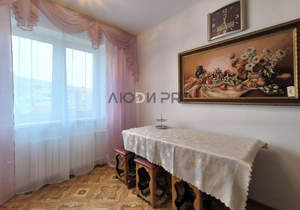 4-к квартира, вторичка, 80м2, 7/9 этаж