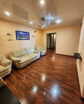 4-к квартира, вторичка, 100м2, 10/10 этаж