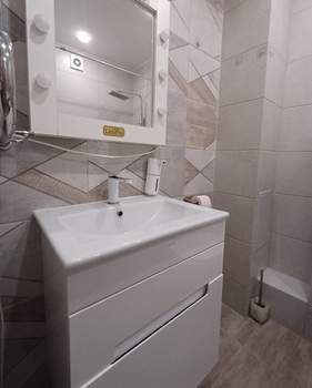 1-к квартира, вторичка, 42м2, 2/10 этаж