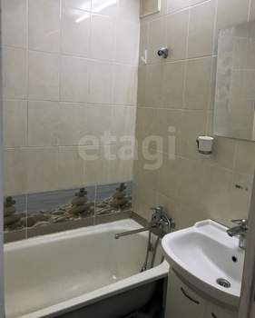 3-к квартира, вторичка, 64м2, 8/9 этаж