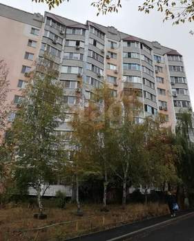 2-к квартира, вторичка, 60м2, 1/10 этаж