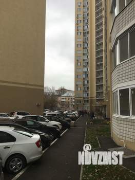 Студия квартира, вторичка, 30м2, 1/27 этаж