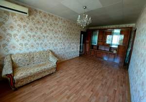 3-к квартира, вторичка, 58м2, 8/9 этаж