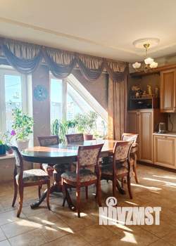 4-к квартира, вторичка, 146м2, 8/10 этаж