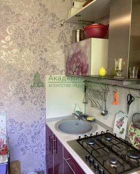2-к квартира, вторичка, 44м2, 3/5 этаж